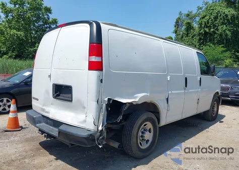 2021 Chevrolet Express Cargo Rwd 2500 Regular Wheelbase Wt from USA, damaged, VIN 1GCWGAFP7M1240646